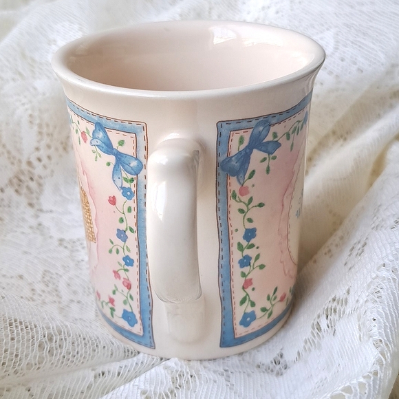 Cherished Teddies 90s Bear Coffee Mug A Friend Always Knows When You Need A Hug - Picture 6 of 9